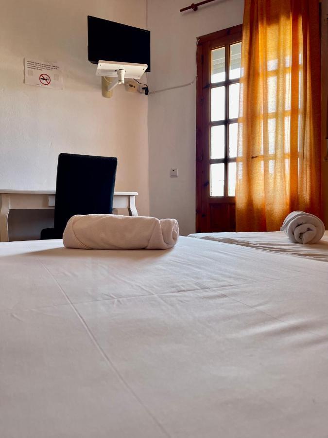 Hostal Los Arcos Vejer de la Frontera Exterior foto
